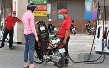 Bất chấp nhiều loại thuế phí về 0, giá xăng tại Campuchia vẫn tiếp tục tăng rất cao