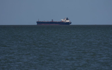 Giá dầu thực tế tăng vọt đến 141 USD/thùng, cao nhất 18 năm, loạt chuyên gia cảnh báo