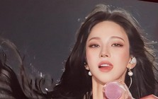 Cả triệu người sững sờ trước nhan sắc đẳng cấp của mỹ nhân đẹp hơn trí tuệ nhân tạo, visual cỡ này bảo sao cứ mãi hot!