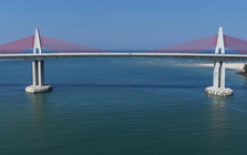 Thông xe cầu vượt biển dài nhất miền Trung