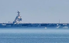 Siêu tàu sân bay USS Ford Mỹ trở về nước sau kỷ lục 300 ngày thực hiện nhiệm vụ trên biển
