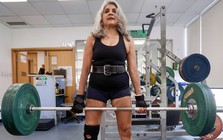 70 tuổi trở thành vận động viên cử tạ: Hành trình không chịu "giảm tốc" của một giáo viên về hưu