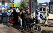 Mỹ 'bật đèn xanh', nước tiêu thụ dầu nhiều thứ 3 thế giới vội đặt mua dầu của Iran sau 7 năm tạm ngừng, thanh toán vô cùng 'mượt'