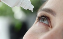 Nóng: Mỹ thu hồi hơn 3,1 triệu lọ thuốc nhỏ mắt do lo ngại nhiễm khuẩn, có thể ảnh hưởng đến sức khỏe