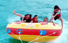 Cảnh báo dịp lễ 30/4: Nguy hiểm từ trò phao chuối, lái mô tô nước trên biển