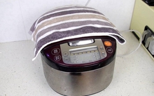 Nấu cơm 20 năm chưa chắc bạn đã biết: Mẹo giúp cơm mềm dẻo, nồi cơm điện "sống thọ"