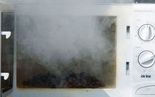 Cảnh báo đặc biệt đến các gia đình đang dùng lò vi sóng