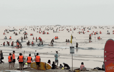 Muốn biết Đà Nẵng đang đông như thế nào, chỉ cần xem clip này là đủ!