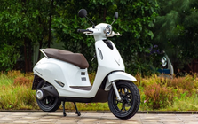 Đây là những mẫu xe máy điện đáng mua nhất giá ngang Wave Alpha: Có mẫu đi 200 km mới hết pin, danh sách option dài như ô tô