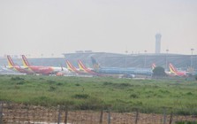 Vì sao vé máy bay không tránh khỏi áp lực tăng giá?