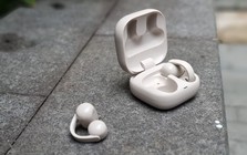 Sony LinkBuds Clip WF-LC900: Tai nghe cho người 'không muốn tách khỏi thế giới'