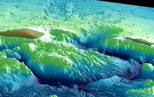 "Quái vật lửa" cực nguy hiểm được “nạp đạn” ngoài khơi Nhật Bản