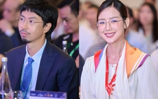 Diễn đàn về niềm tin số tài chính trong kỷ nguyên AI đang diễn ra sáng nay: Đen xuất hiện lịch lãm, Bảo Ngọc giản dị mà nổi bần bật