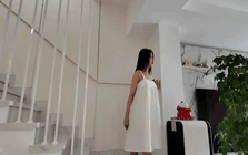 Showbiz có 1 mỹ nhân thấp bé nhưng body bốc lửa: 31 tuổi vẫn độc thân, sở hữu biệt thự 3 tầng góc nào cũng đẹp