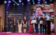 Ông Hoàng Nam Tiến được trao bằng Tiến sĩ danh dự từ đại học Mỹ