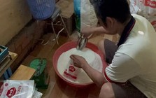 Đột kích một kho hàng, công an phát hiện đường dây sản xuất bột ngọt Ajinomoto giả, hơn 4 tấn đã tuồn ra thị trường
