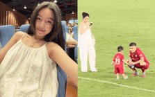 Chu Thanh Huyền đeo vòng cổ 1 tỷ đồng, diện áo hai dây ra sân cổ vũ Quang Hải, nhan sắc qua "camera thường" gây sốt