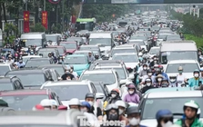 Giao thông hỗn loạn ngày đầu phân luồng nút La Thành - Nguyễn Chí Thanh