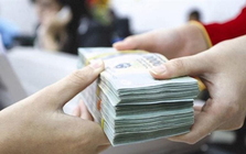 Cụ ông rút hơn 400 triệu tiền tiết kiệm sau 5 năm "quên" tất toán rồi kiện ngân hàng đòi thêm lãi