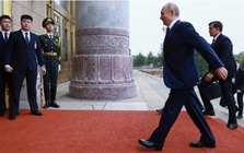 Dàn CEO tháp tùng Tổng thống Nga Putin đến Bắc Kinh