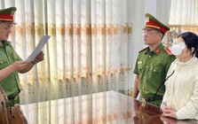 Khởi tố nữ kế toán trường mầm non sinh năm 1987