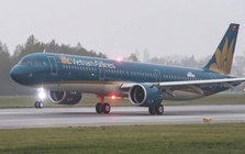Thông báo quan trọng từ Vietnam Airlines: Hành khách tại Nội Bài và Tân Sơn Nhất chú ý