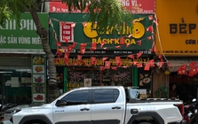 Cơm thố Bách Khoa sau phản ánh khu bếp "nhếch nhác": Khách vẫn ra vào nườm nượp, người khen ngon và tiện, người... hơi lo lắng một chút