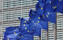 EU báo tin vui bất ngờ cho Trung Quốc chỉ sau vài tuần áp lệnh trừng phạt