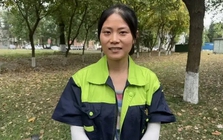 Nữ công nhân vệ sinh 33 tuổi đỗ thạc sĩ: Chỉ cần chăm chỉ hơn người thông minh nhất, nỗ lực hơn người chăm chỉ nhất một chút