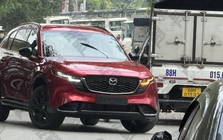 Mazda CX-5 thế hệ mới xuất hiện tại Hà Nội, cho thấy ngày ra mắt không còn xa, thiết kế giống hệt xe nhập Nhật