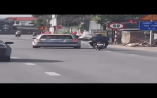Vụ ô tô chèn ngã xe máy trên quốc lộ: Làm rõ mối quan hệ giữa 2 lái xe, bất ngờ nguyên nhân