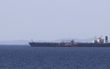 Bẻ gãy phong toả của Mỹ, siêu tàu chở gần 2 triệu thùng dầu Iran trị giá 220 triệu USD tiến thẳng tới một nước Đông Nam Á