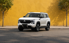 Mitsubishi Pajero đời mới chốt lịch ra mắt toàn cầu tại ĐNÁ: Chung gầm Triton, dễ thêm PHEV cạnh tranh Land Cruiser