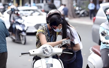 Chỉ có cha mẹ EQ thấp mới làm 4 điều này khi con vừa thi xong