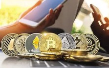 Cựu cán bộ an ninh chiếm đoạt chục tỷ tiền ảo khi kiểm tra điện thoại con bạc