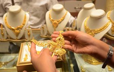 Nước này từng cấm người dân sở hữu vàng, thậm chí có án phạt tù 10 năm