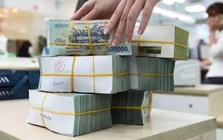 Lãi suất huy động tiếp tục giảm