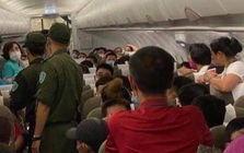 Hành khách bị yêu cầu rời khỏi máy bay, phạt 8,5 triệu vì một hành động