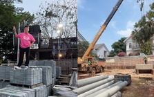 "Ông hoàng nhạc Việt" đình đám một thời khoe khu đất vài trăm m2, đang xây biệt thự "khủng"