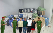 Khám xét khẩn cấp kho hàng, thi hành lệnh bắt tạm giam Trần Minh Thư - Giám đốc Công ty Thư Trần Hớn