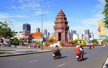 Áp lực bất ổn dồn dập, Campuchia vừa phải tự hạ dự báo tăng trưởng