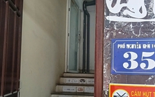 Bé gái 4 tuổi bị bạo hành tử vong: Hàng xóm kể lại giây phút nạn nhân được đưa đi cấp cứu