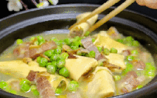 Mẹ tôi cứ vài ngày lại nấu món ăn này 1 lần, cả nhà thi nhau ăn sạch, cơm phải nấu thêm gấp đôi