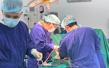 Người phụ nữ vỡ lách và gãy 5 xương sườn do tai nạn vượt cửa tử