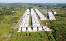 Một doanh nghiệp bất động sản bị Ngân hàng Quân đội phong tỏa gần 1.600 tỷ đồng, nợ quá hạn số tiền lớn tại VPBank và Sacombank