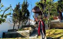 "MC giàu nhất nhì Việt Nam" 16 năm ăn chay trường, sở hữu biệt thự nghỉ dưỡng đẹp như mộng