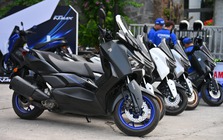 Ký hiệu nào trên xe máy Yamaha giúp nhận biết có thể dùng xăng E10?