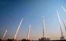 Mỹ tấn công Iran trả đũa vụ trực thăng Apache, Tehran lập tức đáp trả