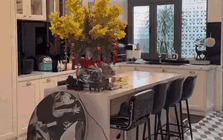 Mỹ nhân showbiz ly hôn chồng thiếu gia: Ở biệt thự 600m² đẹp như mộng, cuộc sống ngày càng lên hương