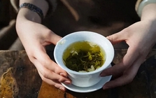Mỗi ngày uống 1 cốc nước này là “thần dược chống nắng tự nhiên”, còn bổ cả gan và não: Nhiều người Việt dùng thường xuyên